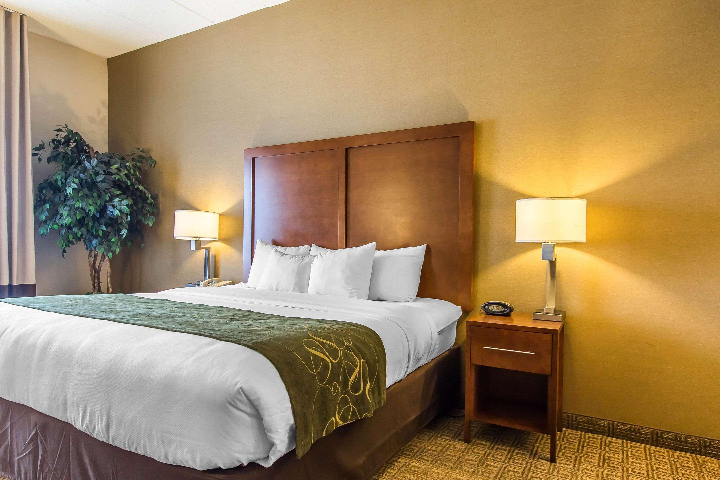 Comfort Suites Richmond Buitenkant foto